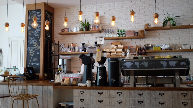 boutique-LE CANNET-min_coffee_shop_light_cafe_coffee_shop-32620